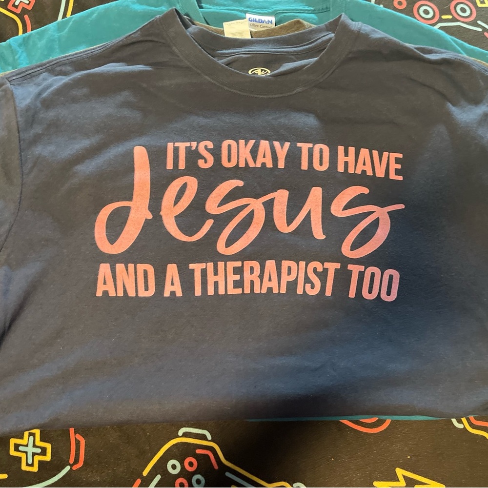 Custom Screen printed Top! “It’s ok to have Jesus and a therapist too”